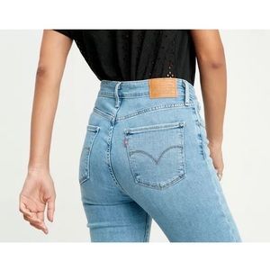 🐳LEVI’S 721 HIGH RISE SKINNY JEANS